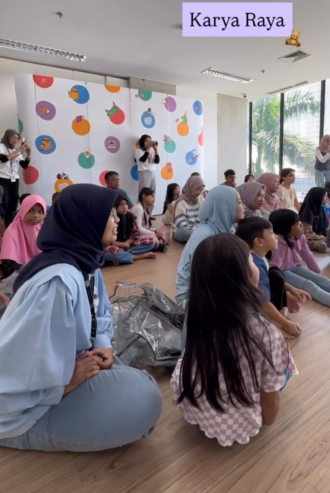 Family Time Kids & Parents By Living English
